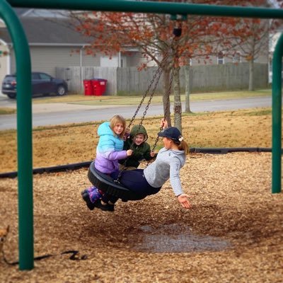 joycewo22290344's profile picture. I am almost 80 but look 16 haha I wish