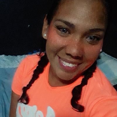 AnQuesad's profile picture. SimplemEnte yo! ☺✌Con mis defecTos y virtudes... Siempre dAndo  con una sonrisa a todo!😁💜