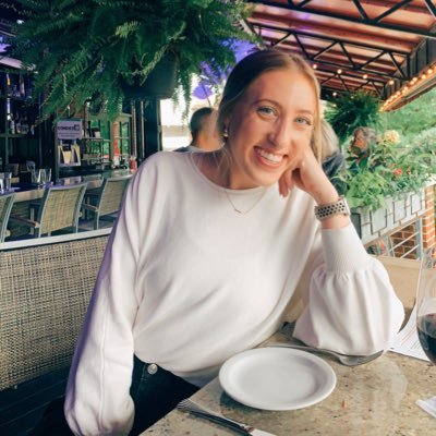 annashay77's profile picture. preparing for my quarter-life crisis send tips