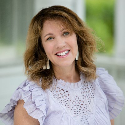 Cultivate faith in life's storms. Young widow and solo mom to 7. Author | speaker