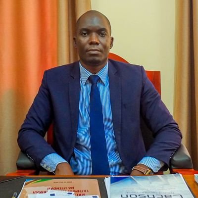 Advocate| Master of Laws (LL.M)| Mtwara District Commissioner| Former Legal Assistant to the President of the URT

Instagram: dc.mtwara / kyobyad