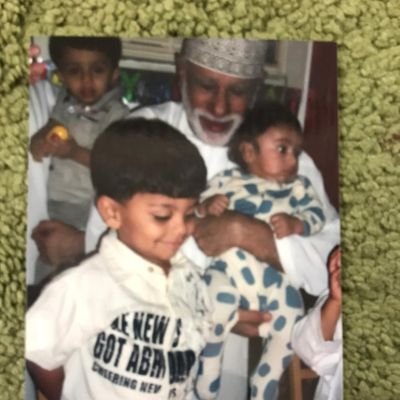 sulimanwahaibi_'s profile picture. علمتني الحياة أن أحترم عقول البشر ولكن لا أثق فيهم