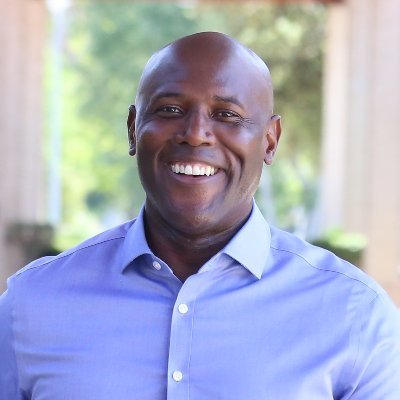 Veteran: intelligence & counterterrorism. Son of a West African immigrant. Entrepreneur, proud father & husband. Democrat for Congress in #CA27.