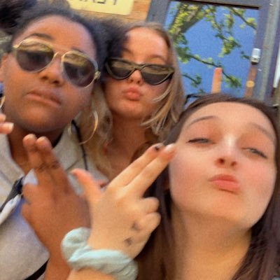 Ellie97985716's profile picture. 🤍