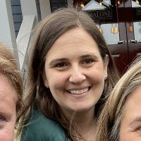 Sarah Lowe (@sarahryanlowe) 's Twitter Profile
