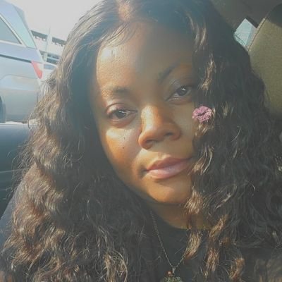 Tresakay's profile picture. Entrepreneur