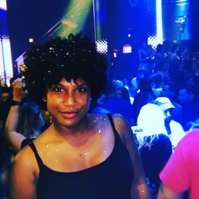 AGirlNHerFro's profile picture. 