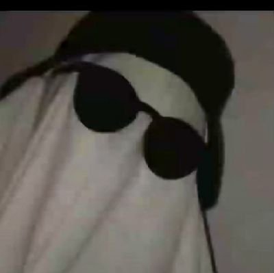 EmojMeg's profile picture. oiiiiiii