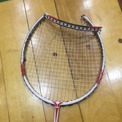 社会人バドミントンプレイヤー🏸 練習やトレーニングの記録用アカウント🤚 バドミントンしている方、スポーツしている社会人の方ぜひ絡んで下さい🙆♀️🙆♀️🙆♀️