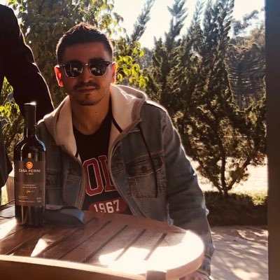 icesosceles's profile picture. When it gets boring on Mars, I come back down to Earth. 🇧🇷