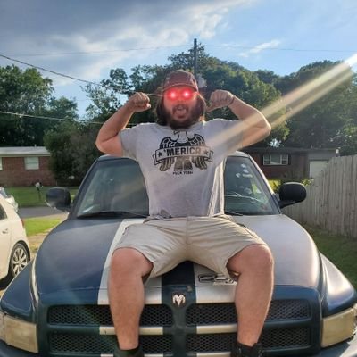 Just a vet who enjoys gaming! member of @Regiment and streamer at https://t.co/e65LumMPtq