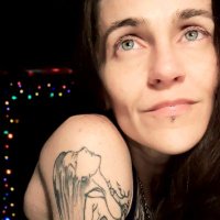 Violet Tems™© (@violetfangs) 's Twitter Profile