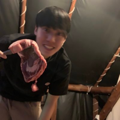 24歳 | 自社内アプリ会社 | 16年間体育会系部活動🤾 | ☁️クラウドエンジニア☁️ | 自社内アーキテクト業務| レガシー、モノリシック基盤のコンテナ化🐳 | 生成AI #Terraform #Datadog #GithubActions #Go #AWS #SAA #DVA #SOA #SAP