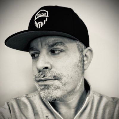 Chris Jackson (Sijay) is the owner of Jump Recordings & Resource Records. Producer, remixer & audiophile, pushing only quality house, tech house & techno music!
