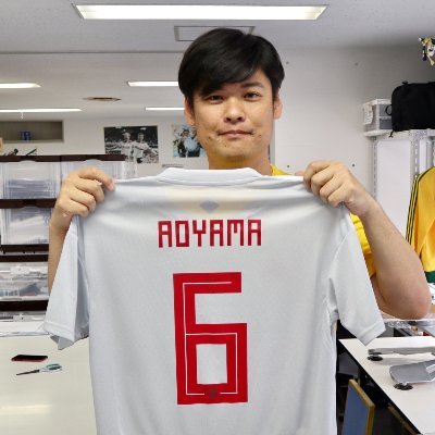 ともさん TomoSan（サッカーユニフォームの世界）さんのプロフィール画像