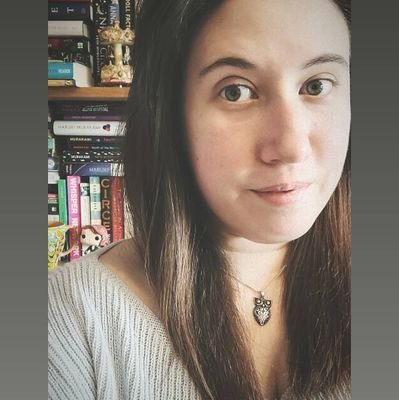 Charlie, 31, dog mum, book hoarder, reader, traveller. Just here for book chitter chatter!
IG: @therobinsbookshelves