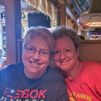Tina (@irisheyes1196) 's Twitter Profile