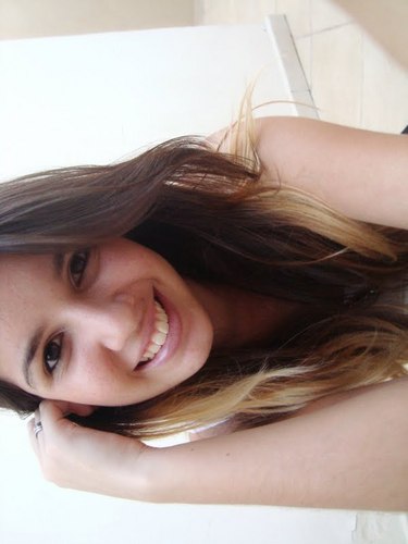 16 anos , haha isso é tudo , siga e descubra você mesmo ( :
http://t.co/oTAxTbrnqS