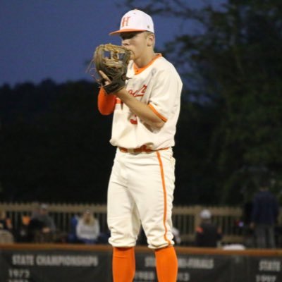 Hoover High School 2023 / 4.31 GPA / 31 Act / 5’9” 170/ 3B/MIF/RHP / 33 Baseball