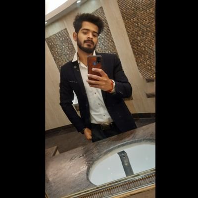 kartik_1901's profile picture. wake your ass up🚬