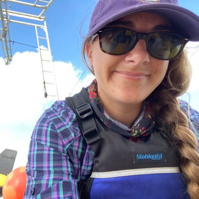 Mendenhall Postdoctoral Research Fellow. Geological Oceanographer. Dog mom. Knitter extraordinaire. She/her