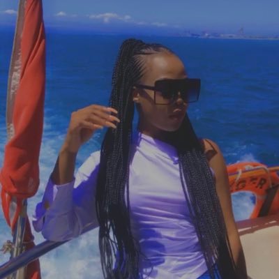 MtshaliTshepile's profile picture. Sagittarius 👑 In order to be irreplaceable one must ALWAYS be different. Wits graduate 👩‍🎓 📚Zulu speaking Sotho hun