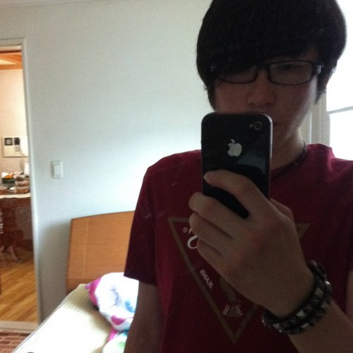 Amok1917's profile picture. 락/메탈/스타/저그/코믹스/유머/문학/경제/역사/철학/영화/검도/깉ㅏ