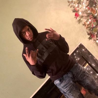 Snapchat yvngdagger_dicc