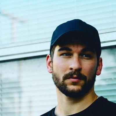 Vicky29787165's profile picture. Im friendly and love to entertain