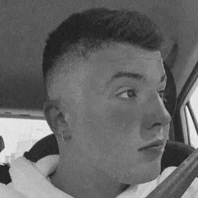 guille54443522's profile picture. INSTAGRAM: https://t.co/fRET2kQJpf