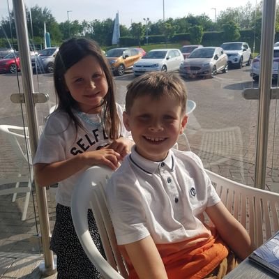 JEaston83's profile picture. 