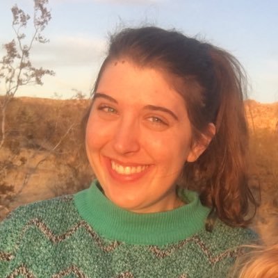 LizSwastek's profile picture. Digital Marketing 📱 I have a lot of thoughts on artist marketing and branding 🎶 And, yes - I will be tweeting about Weird Al probably (she/her)