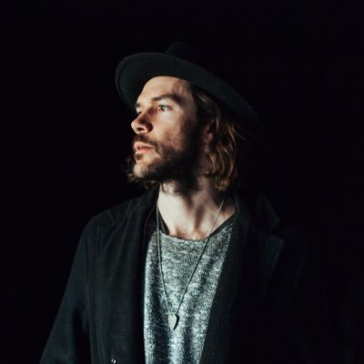 Gabriel Denk (* 28 May 1990) is an Austrian Guitarist & Singer/Songwriter.