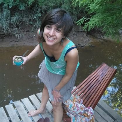 Dra. en Física Industria Argentina (UBA). Postdoc at BollenbachLab @UniCologne . Antibiotic resistance. Evolutionary dynamics. Biological physics.