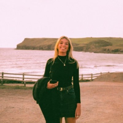 Lili Phillips (@_liliphillips) | Twitter