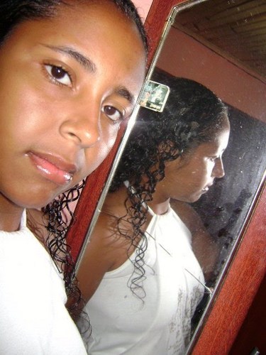 bandeiraluana's profile picture. 