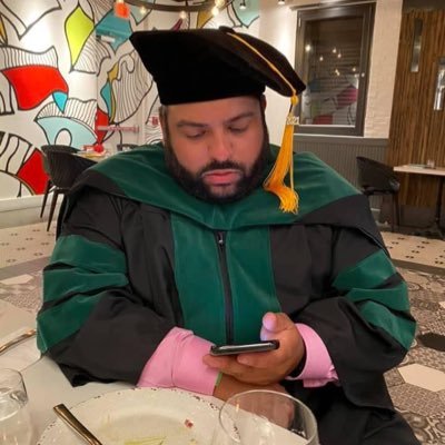 JHenriquezMD's profile picture. 🇵🇷Infectious Diseases Fellow | Internist Physician🦠 🩺 | @HarvardMed @UCCaribe med @YALEbioethics & @COLUMBIAgs Alum | 🏳️‍🌈Health | Rugby,Tennis | PAY IT ⏭