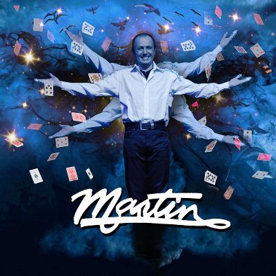 Guest artist International ,
n1 degli illusionisti italiani che porta in tutto il mondo ,
L'arte delle sue mani è realizzare l' impossibile