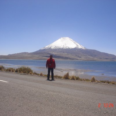 Jubilado del MOP, Dirección de Vialidad.
Antes Oficial de Carabineros de CHILE.