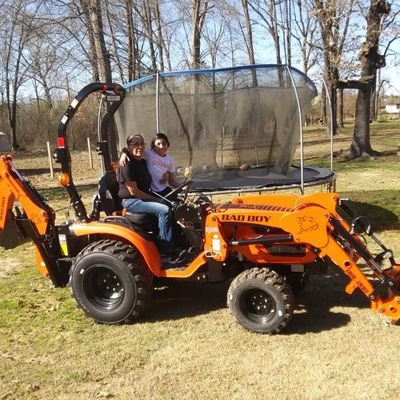 Marceli67533510's profile picture. Trio