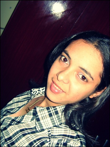 YasminGabyy's profile picture. 