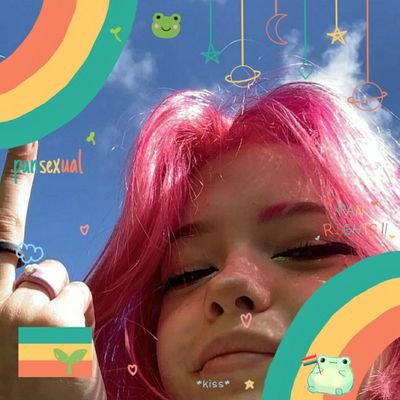 Strawberry Green Blue Stylinson ~ Iri, Bean, Peach 🐸 17yo | 🏳️‍🌈Pan ≈ @HSquellofinto @LTquellofinto