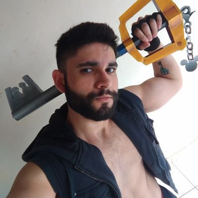 Advogado, gamer e aventureiro. Feche os olhos, mas deixe a mente bem aberta. 📚🎮🏝️