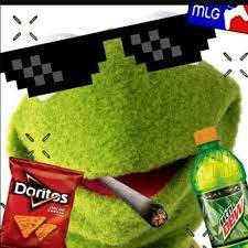 TheAwesomeGuy47's profile picture. working on my next useless project