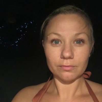 LisaLmetcalfe's profile picture. 