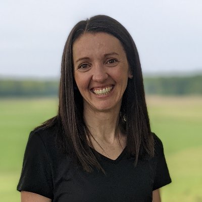 Owner + Physio | Lemonade Physio. Love sports + accessible healthcare + nature. Wife + mom.