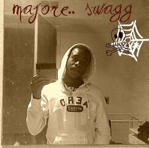 dominique primer Profile