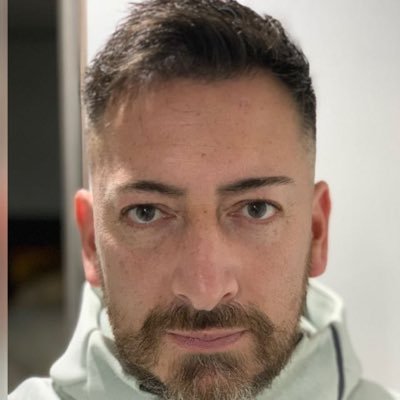 Strail's profile picture.