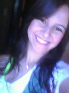 '*' Ser feliz e reconhecer que vale a pena viver apesar de todos os defeitos... '*'