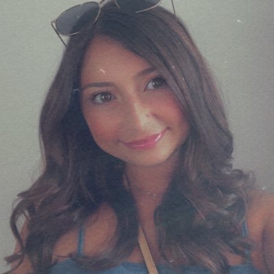 dthomas1165's profile picture. 